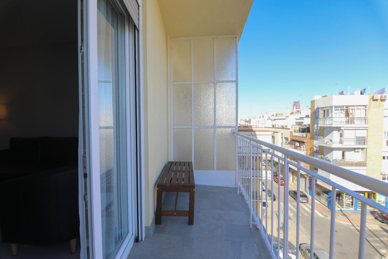 Moderno apartamento en Sevilla de 95m2 Dış mekan fotoğraf
